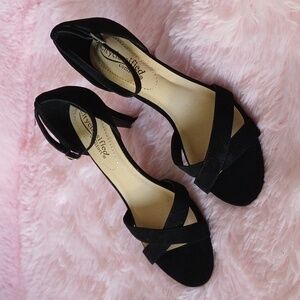 Cityclassified Velour Black heels